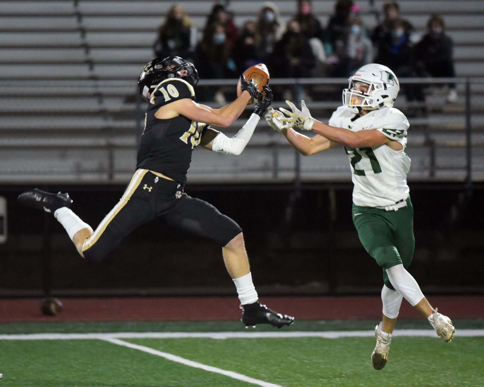 Southern Columbia picks up win over Leiwsburg